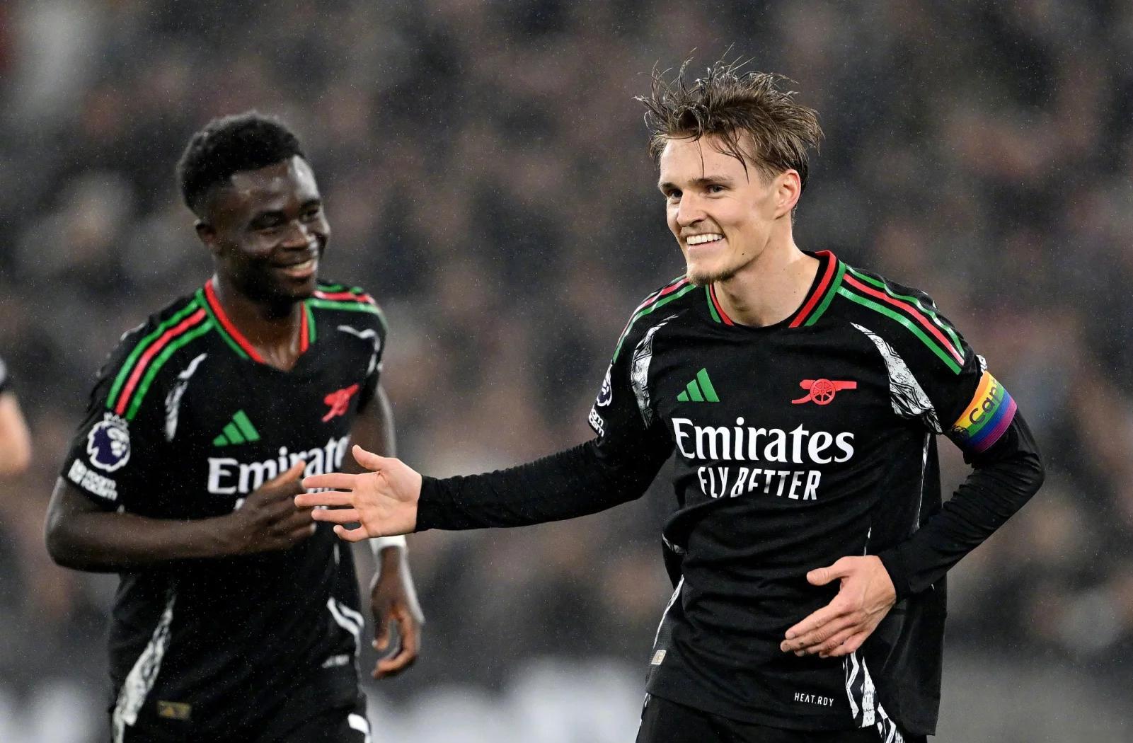 开云体育官网-包含巴萨强势加拿大，厄德高完成帽子戏法的词条