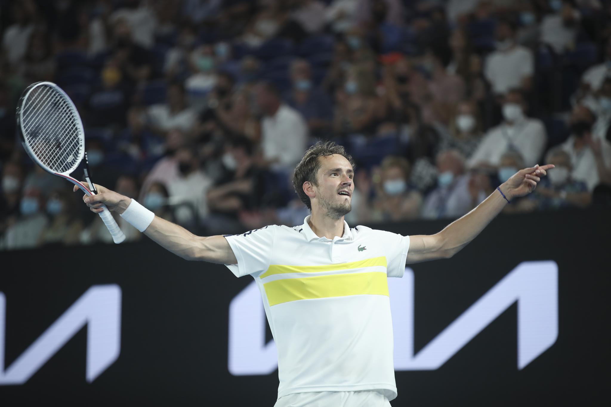 联合杯横扫ATP总决赛,梅德韦杰夫高光表现 联合杯横扫ATP总决赛,梅德韦杰夫高光表现