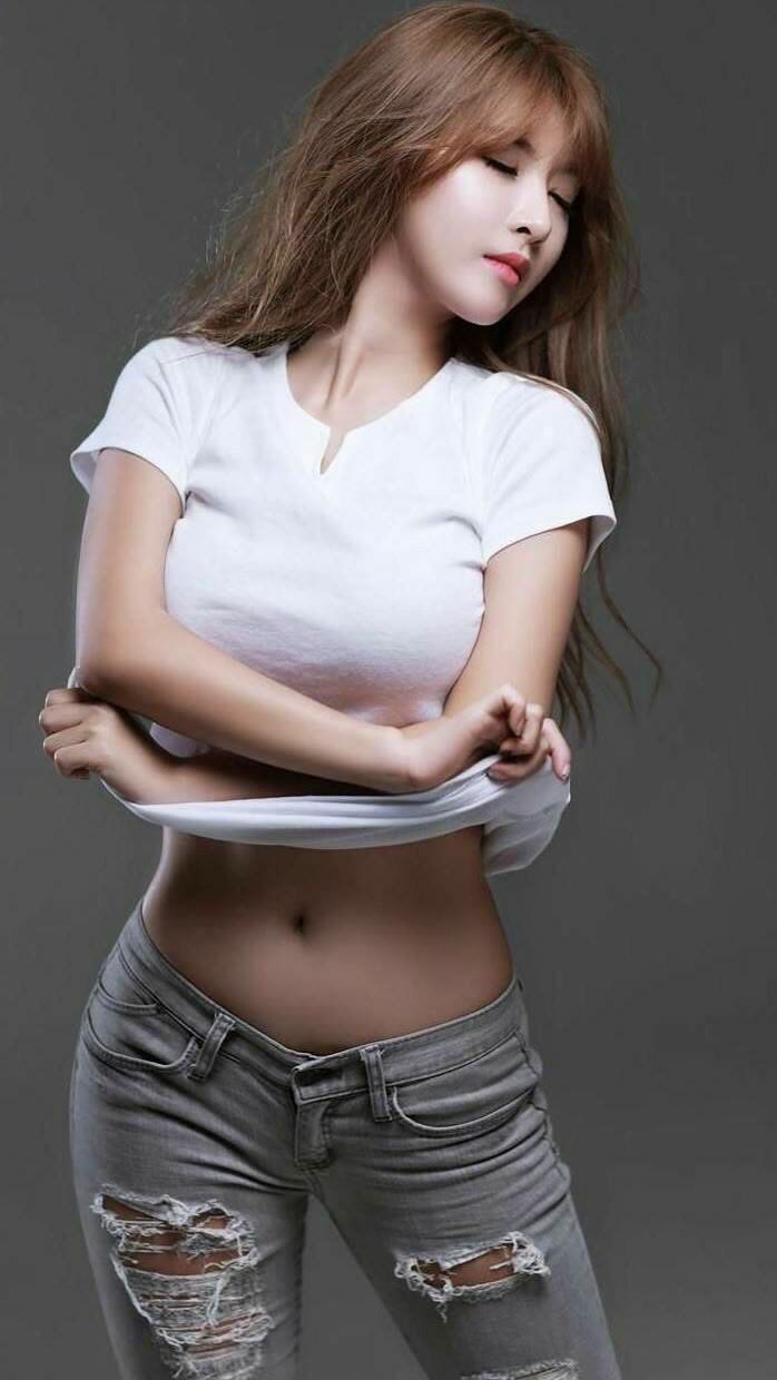 黄色巨龙吞噬药厂，蒂亚戈用4射5传驯服勒沃库森